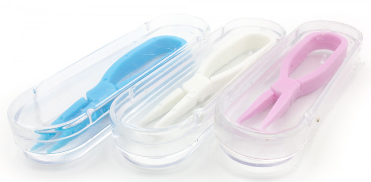 Пинцет- ножницы для линз 8 см , в футляре ( в ассортименте)